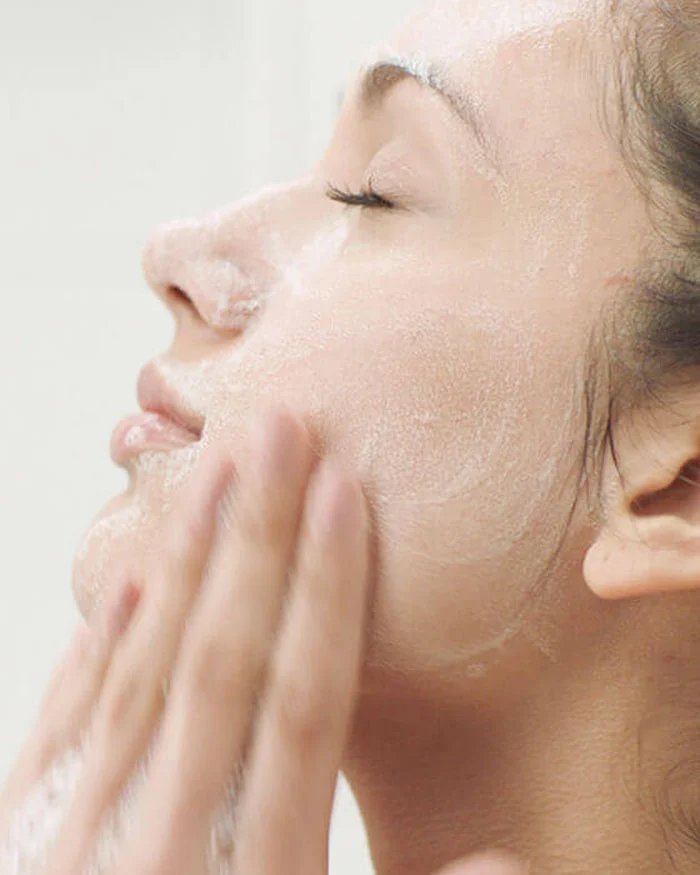 CERAVE Gel moussant pour peaux normales à grasses 236ml – Image 2